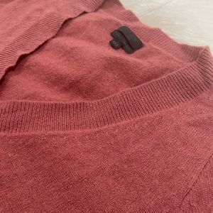 100% Cashmere Sweater
